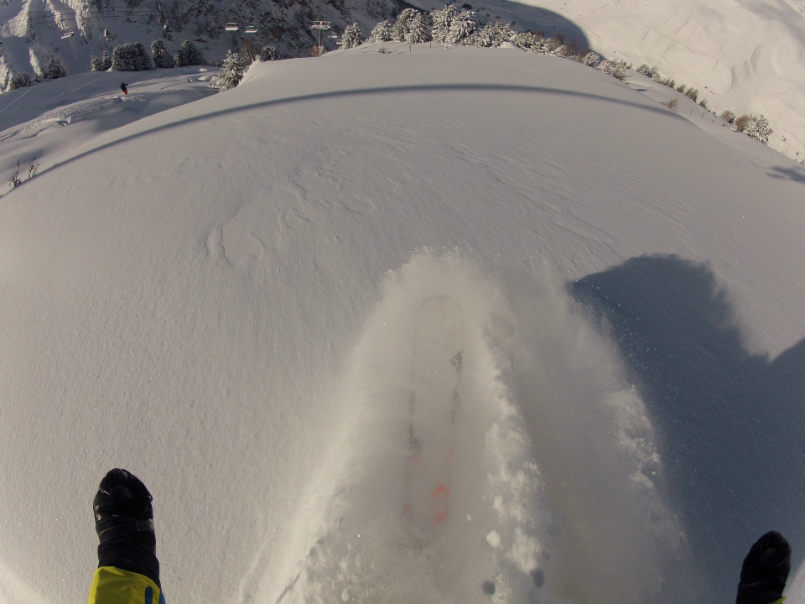 Neige Poudreuse Thank you Val d'Isère. Sunny day and lots of fresh snow. 7