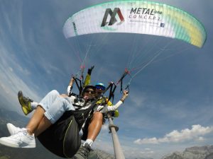 METAL'ONE CONCEPT dans les airs... 1